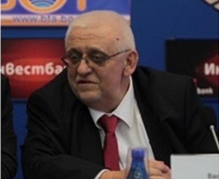 Почина главният редактор на в.