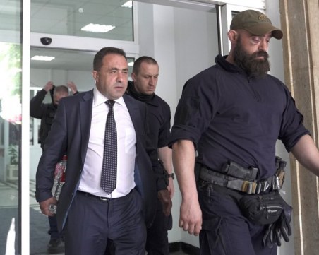 Бившият зам.-министър, замесен в групата за внос на бокук у нас, остава в ареста