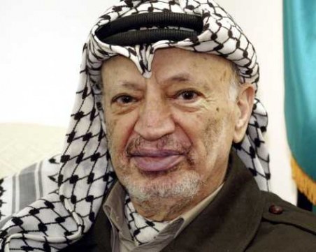 На този ден: Ясер Арафат - борец за свобода или терорист?