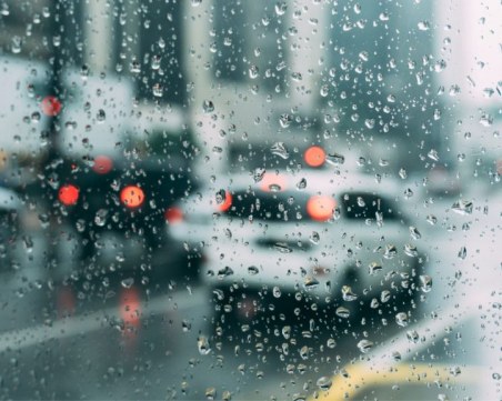 Слаби валежи днес! Какво ще бъде времето в Пловдив?