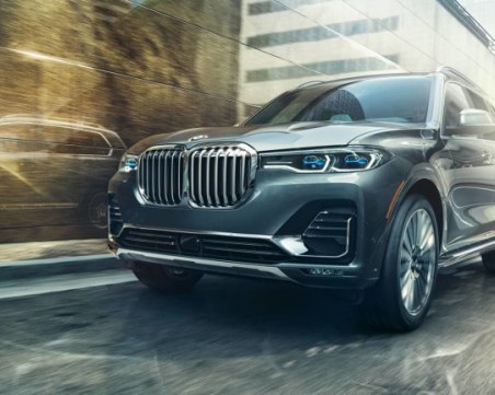 BMW пуска първия си електрически SUV