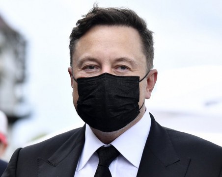 Илон Мъск се съмнява в надеждността на тестовете за коронавирус