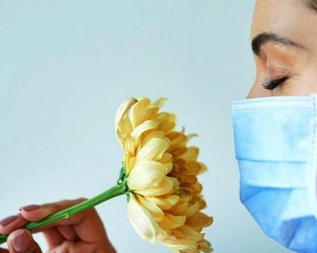 Какво да правим, за да си върнем обонянието след прекаран COVID-19