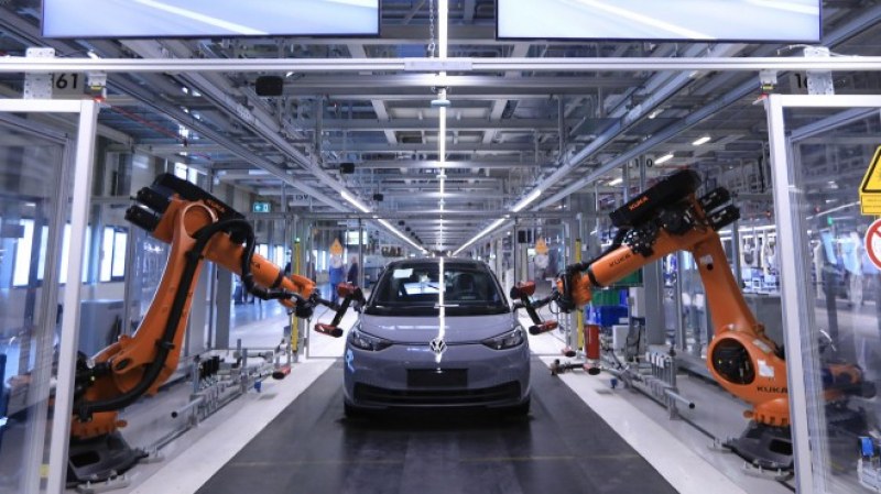 Volkswagen инвестира 73 милиарда в електрически автомобили от ново поколение