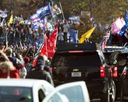 Хиляден протест във Вашингтон! Поддръжници на Тръмп блокираха улици