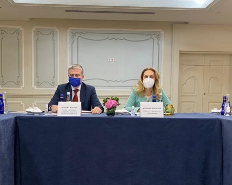 Вицепремиерът кани турците на зимен туризъм, в Одрин пък искат затваряне на границата