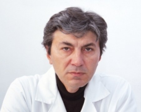Още един лекар загуби битката с COVID-19
