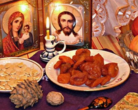 Започват Коледните пости