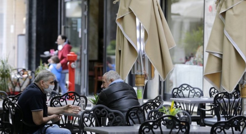 Сърбия също налага вечерен час на кафенета, ресторанти и клубове