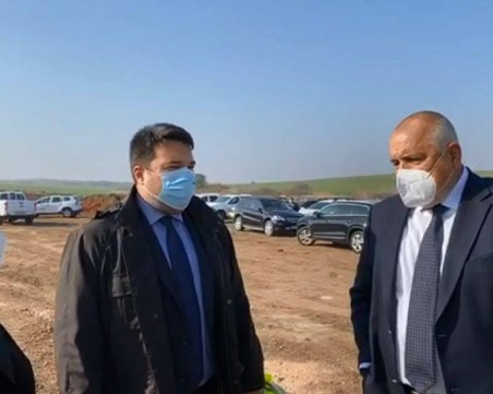 Бойко Борисов инспектира газовата връзка с Гърция, чакаме азерския газ след месец