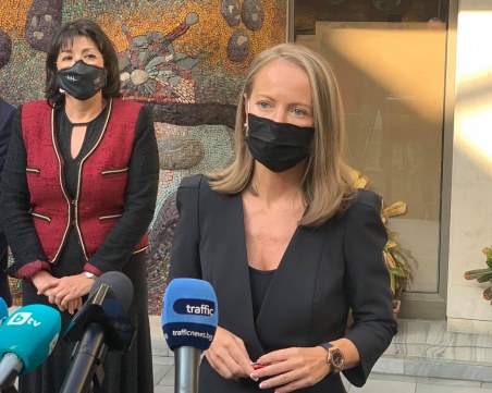 Предлагат COVID зони във всички ДКЦ-та в Пловдивско, разпределиха интензивните сектори по болници