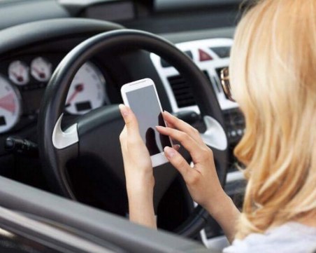 Конституционният съд обави за незаконно следенето на телефоните на карантинирани