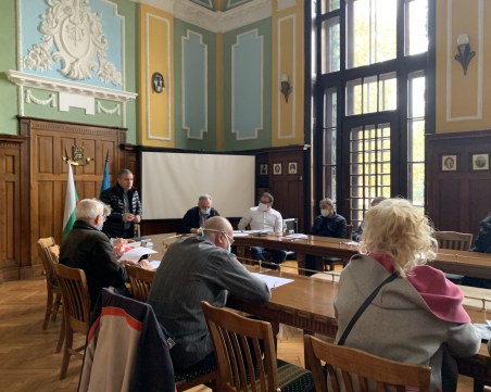 Общината направи медицински щаб с шефовете на болници и ДКЦ-та в Пловдив