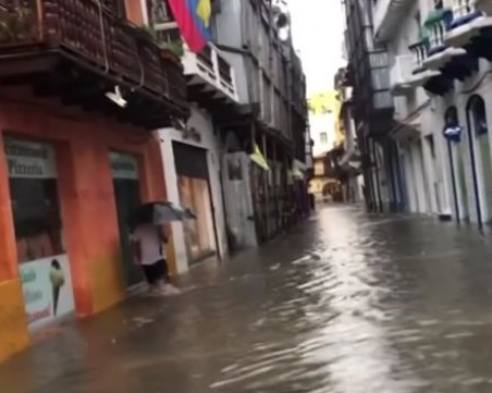 Ураганът Йота удари Централна Америка