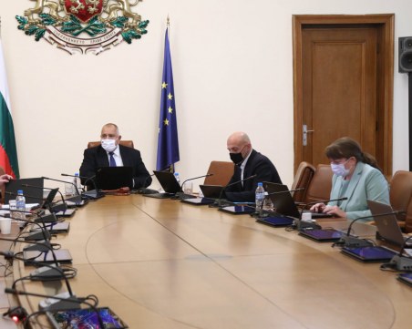 Борисов: Над 2 млн. пенсионери ще получат надбавки през декември