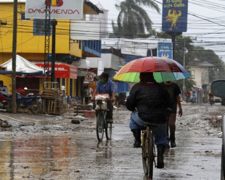 Девет жертви взе ураганът Йота в Никарагуа