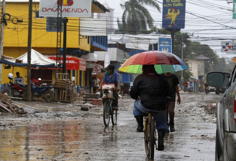 Девет жертви взе ураганът Йота в Никарагуа