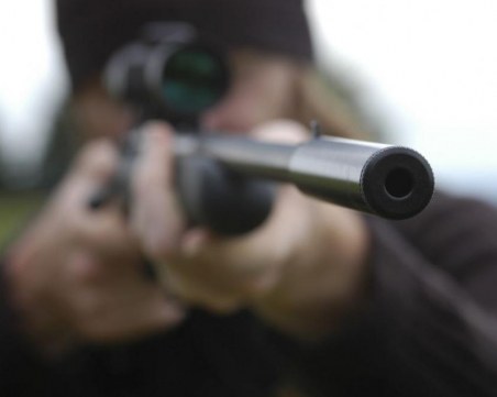 Арестуваха сърбин, плашил да убие със снайпер президента Вучич