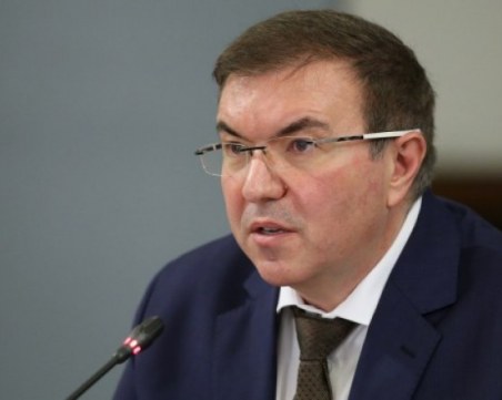 Министър Ангелов: Трабва да бъдат създадени стратегически държавни болници