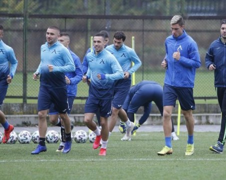 COVID-19 отлага дербито ЦСКА - Левски