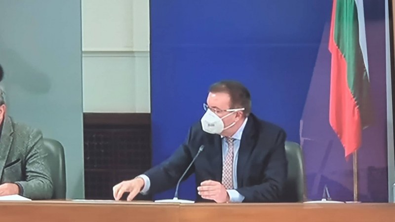 Министър Ангелов за 