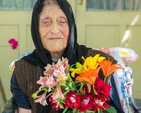 Почина най-възрастната жена в Карловско