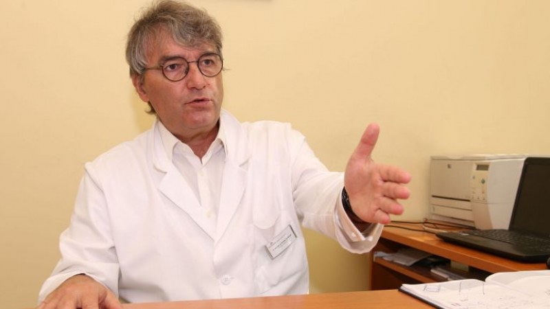 Акад. Лъчезар Трайков: Ремдесивир помага при тежки случаи, ние забавихме нашия нормален живот