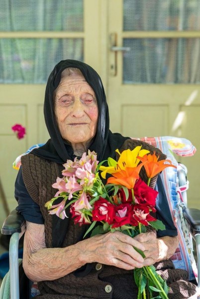 Почина най-възрастната жена в Карловско