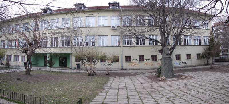 Търси се кръвна плазма за учител в тежко състояние от Пловдив