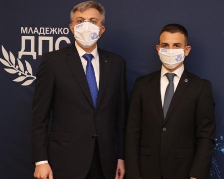 Сезгин Мехмед е новият председател на Младежкото ДПС