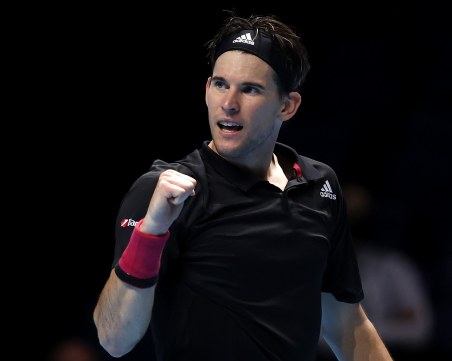 Тийм отстрани Джокович в голяма драма в Лондон