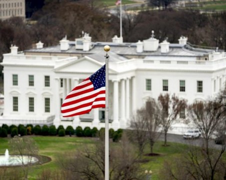 Twitter и Facebook са готови за новите обитатели на Белия дом