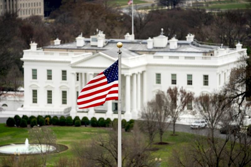 Twitter и Facebook са готови за новите обитатели на Белия дом