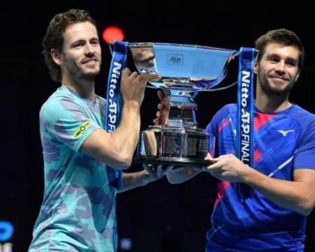 Изненадващи победители на двойките в Лондон