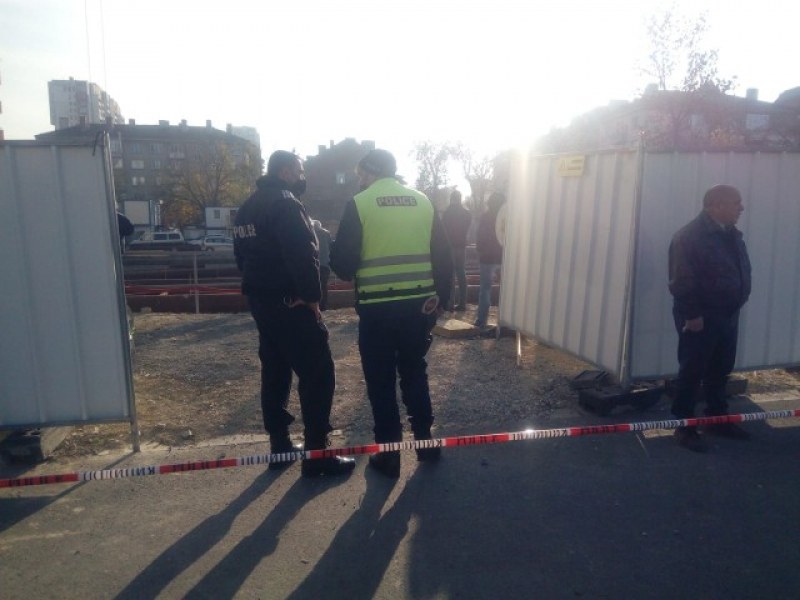Aрматурно желязо падна от строеж в София! Има загинал и ранени