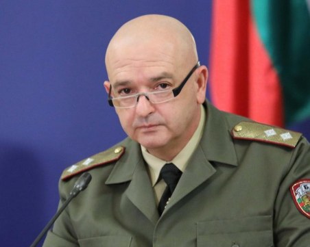 Ген. Мутафчийски: Човешкият живот е абсолютната ценност! Мерките ще дадат възможност да посрещнем Коледа!