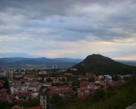 Къде да отидем в четвъртък под тепетата?