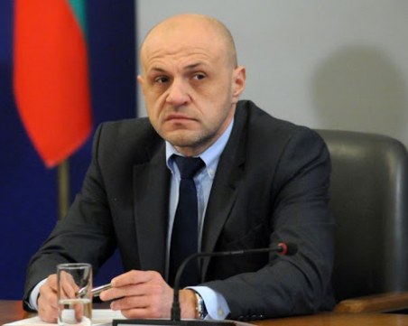 Подготвят още една помощ за затворените бизнеси, става ясна другата седмица