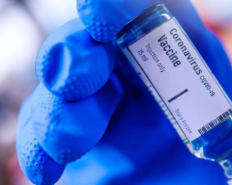 Великобритания с първа стъпка за пускането на ваксината AstraZeneca