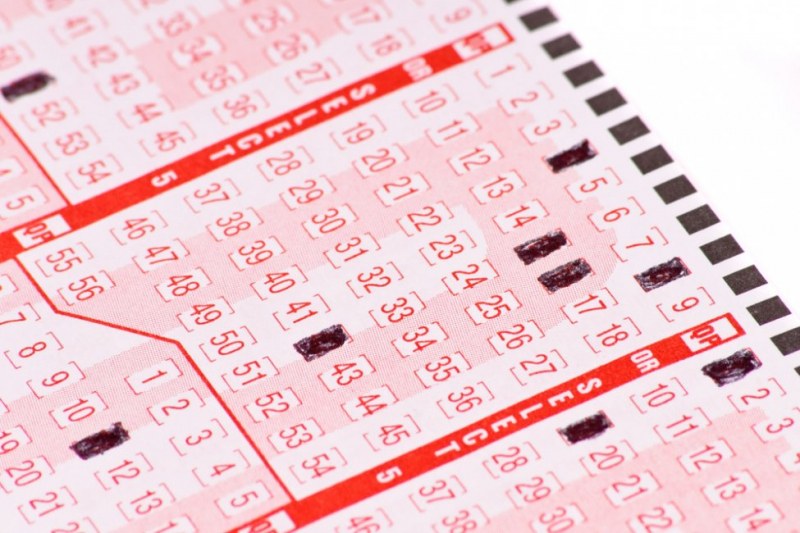 Канадец не разбра цял месец, че е спечелил джакпот от лотарията