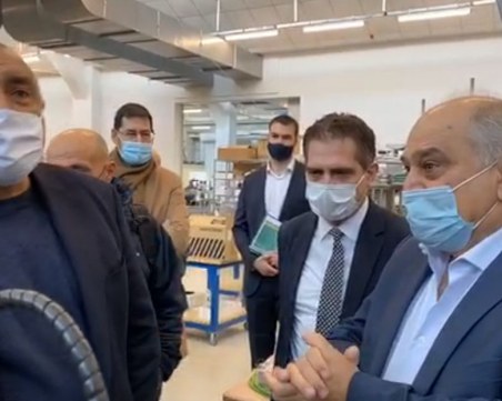 Бойко Борисов е в Пловдив, инспектира завод за роботи