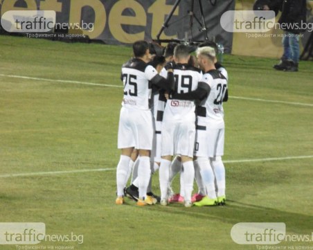 Локо се подсилва с четирима или петима през зимата