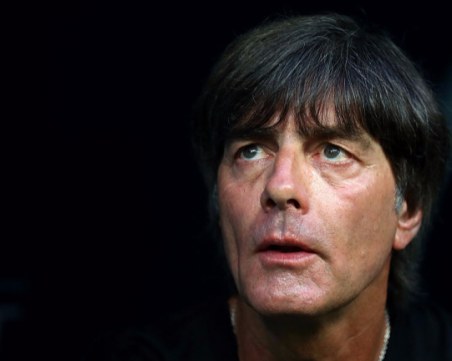 Йоги Льов остава начело на Германия