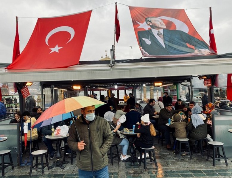 Турция въвежда нови строги мерки от днес