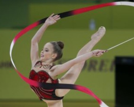 Младата шампионка Стилияна Николова: Следващата ми цел е да се докажа при жените