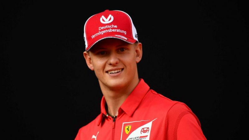 Официално: Синът на Шумахер ще кара във Формула 1 от новия сезон