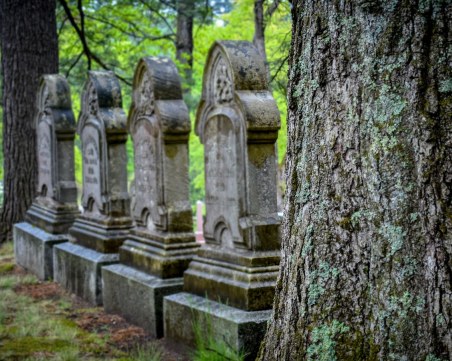 Черен ноември за Пловдив! Бум на починалите в града