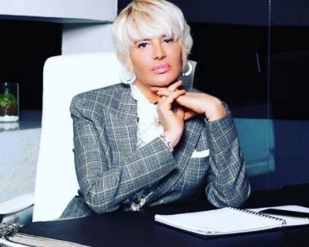 Маринела Арабаджиева: Иска ми се да крещя