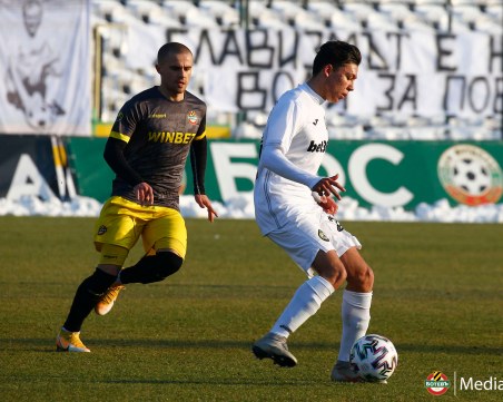 Ботев приема ЦСКА-София в търсене на първа победа от повече от месец