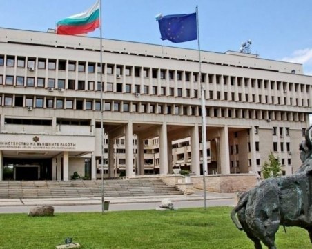 Външно в отговор на Захарова: Не участваме в никакви сценарии за нападение на друга държава